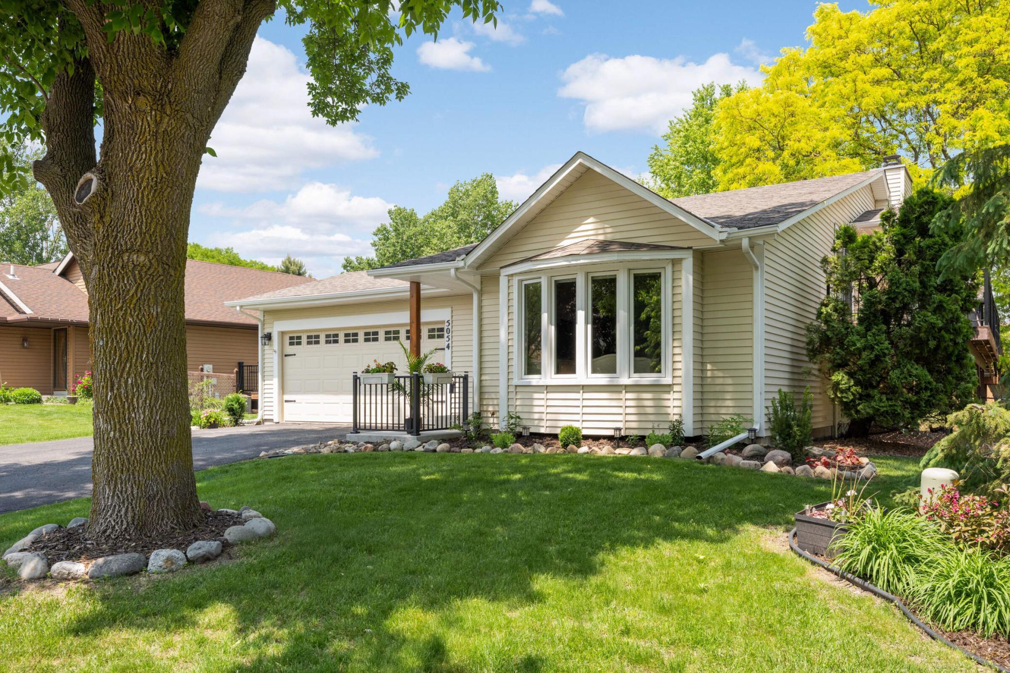 5054 W 143rd Street