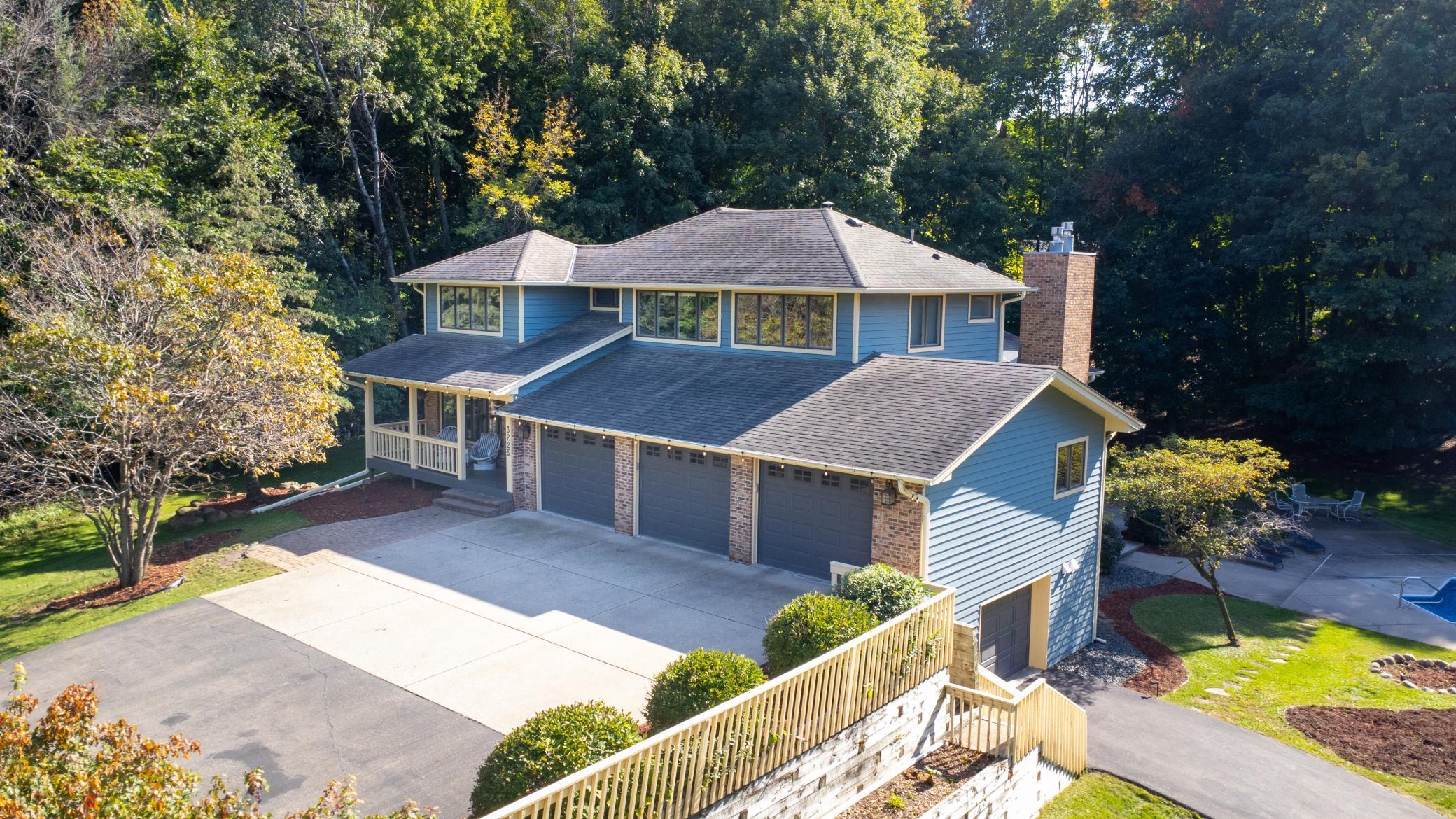 3225 Bayside Road