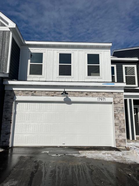 17971 Genoa Drive Lakeville MN 55044