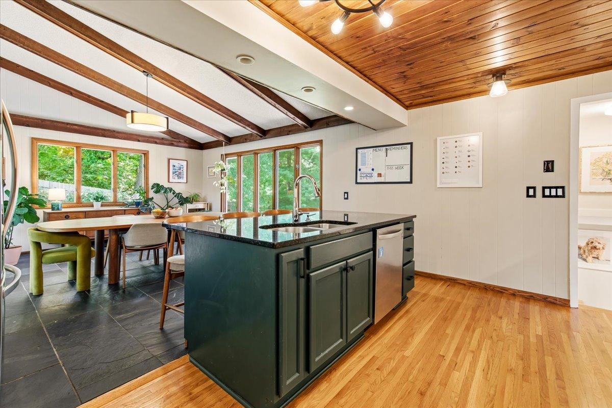 8435 Wesley Drive