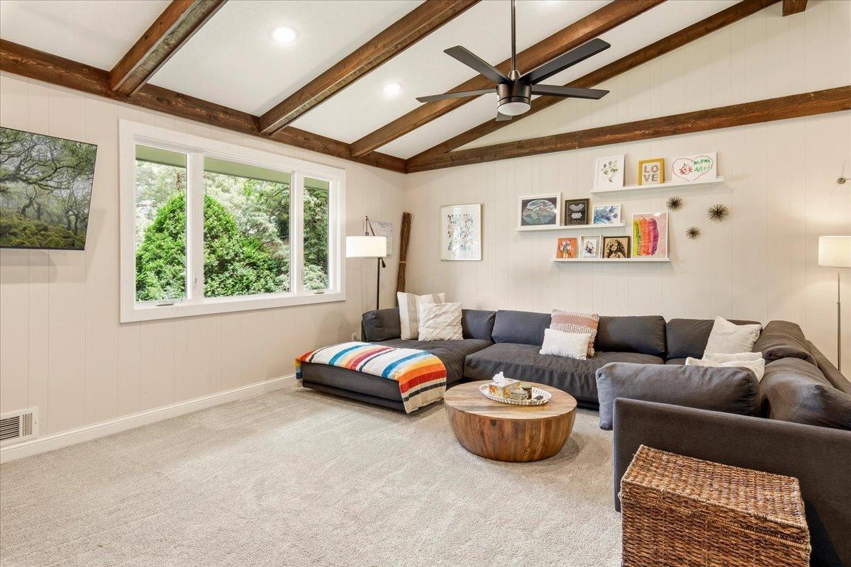 8435 Wesley Drive