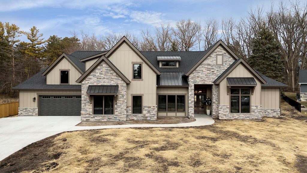 Photo of 6205 Hillside Road, Edina, MN 55436 (MLS # 7073629)