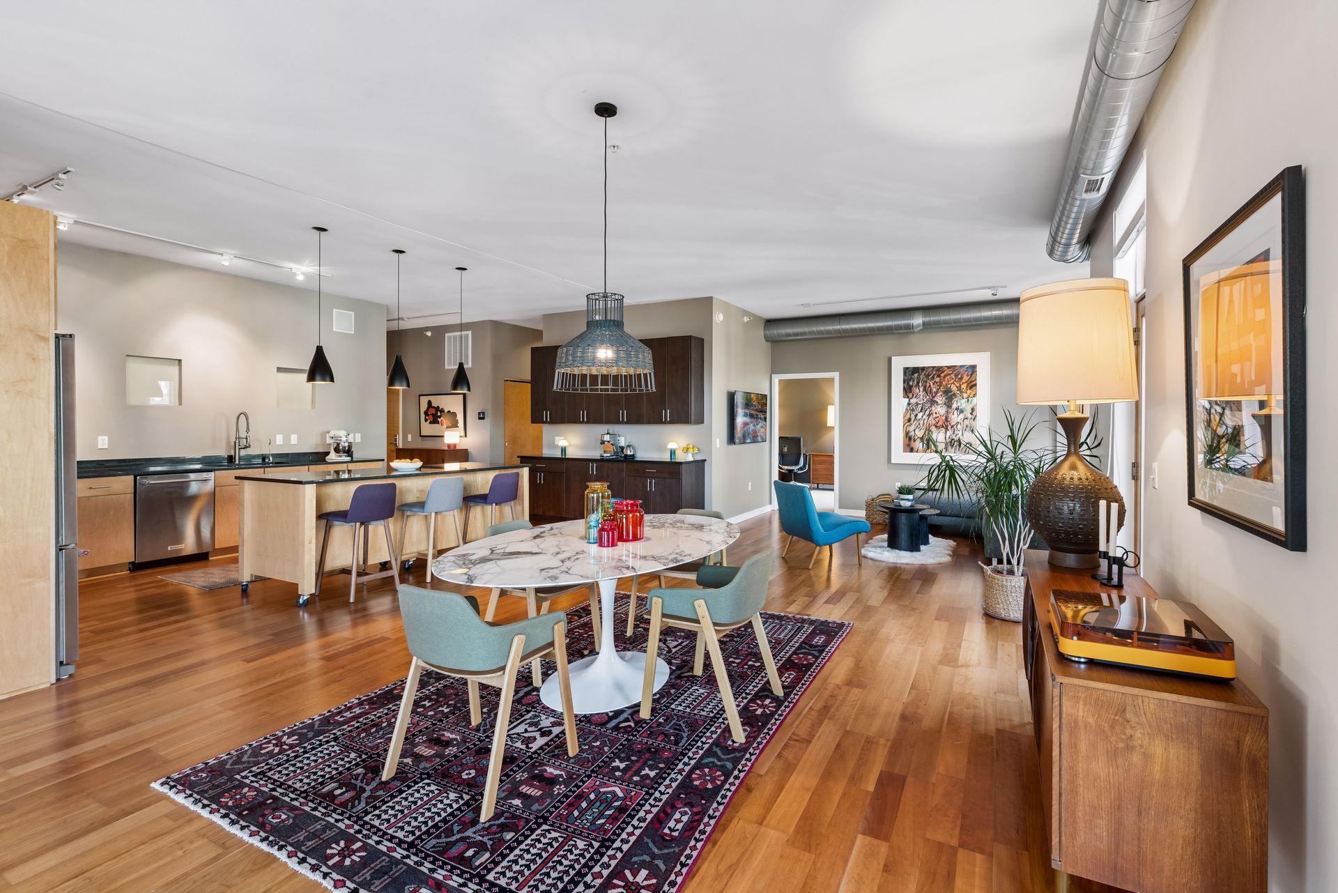 2845 Colfax Avenue S W301