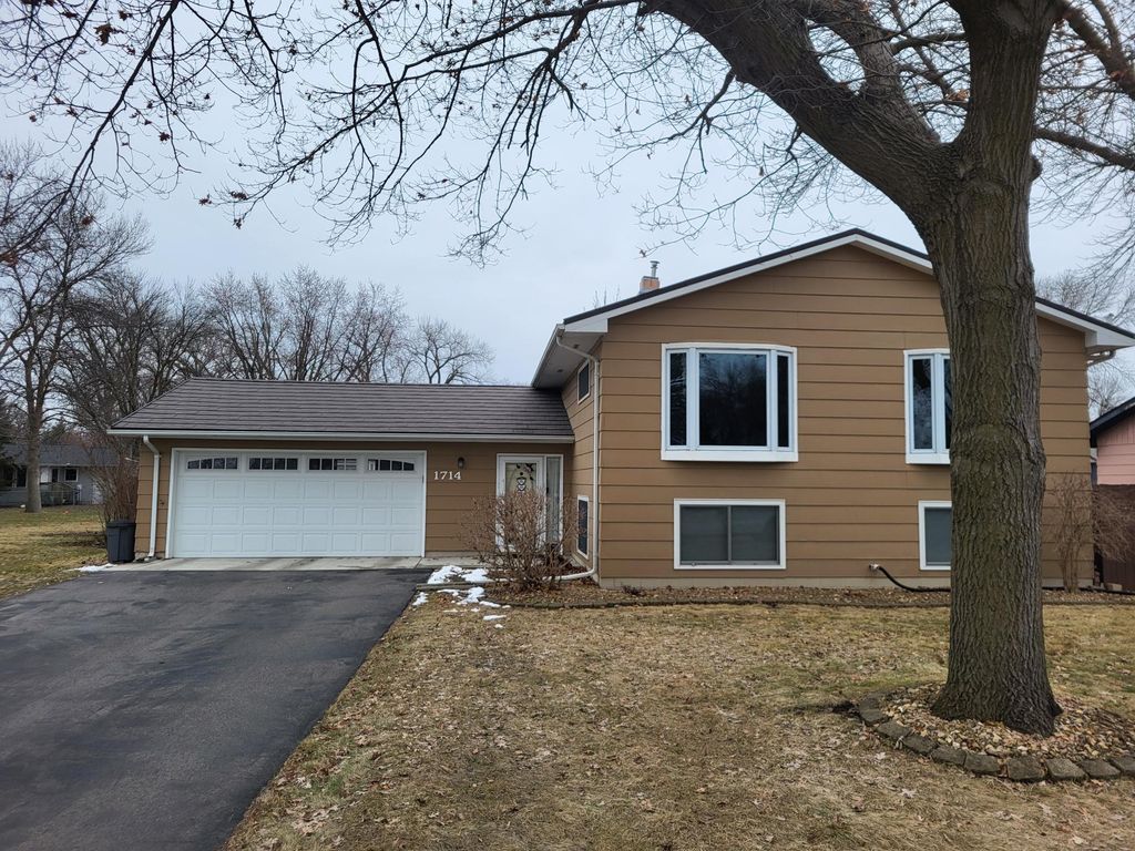Photo of 1714 Hodgson Road, North Mankato, MN 56003 (MLS # 7036378)