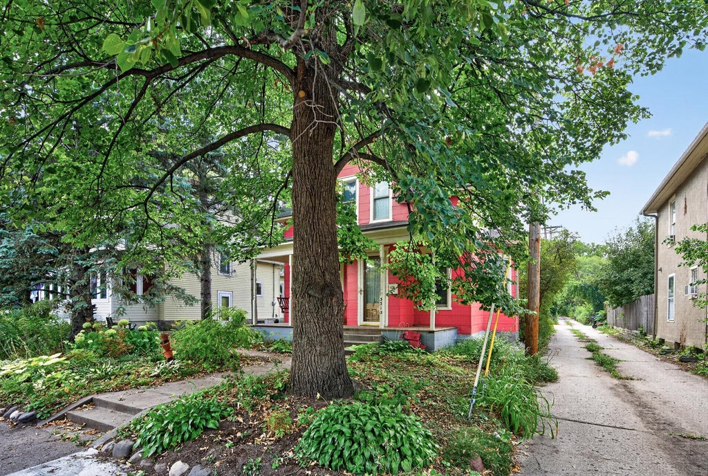 Photo of 3313 E 26th Street, Minneapolis, MN 55406 (MLS # 7149565)