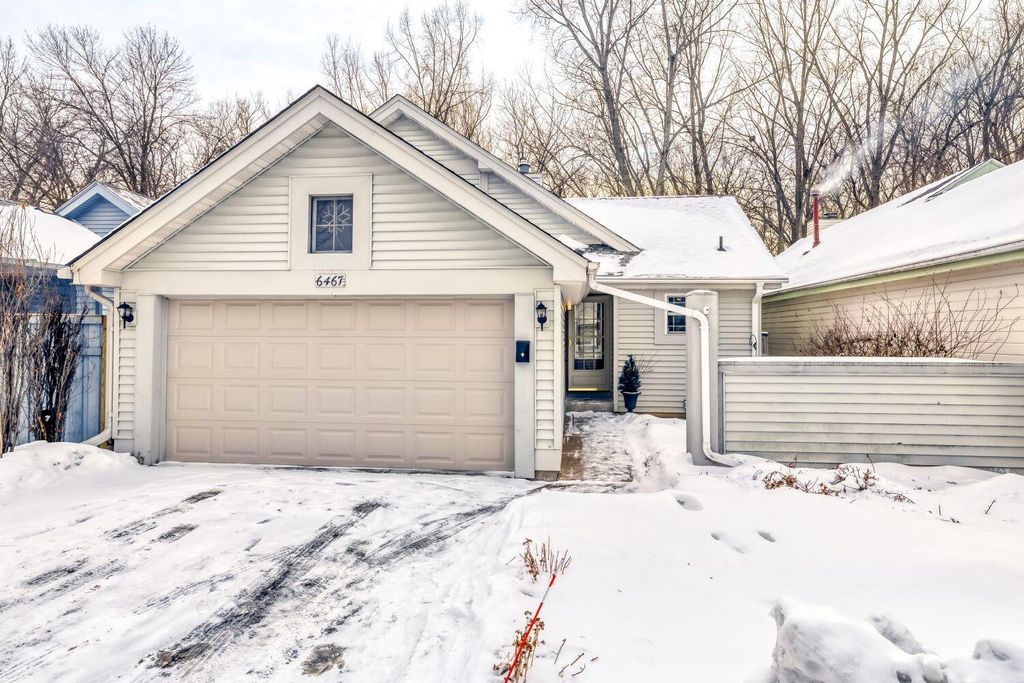 Photo of 6467 13th Street N, Oakdale, MN 55128 (MLS # 7007715)