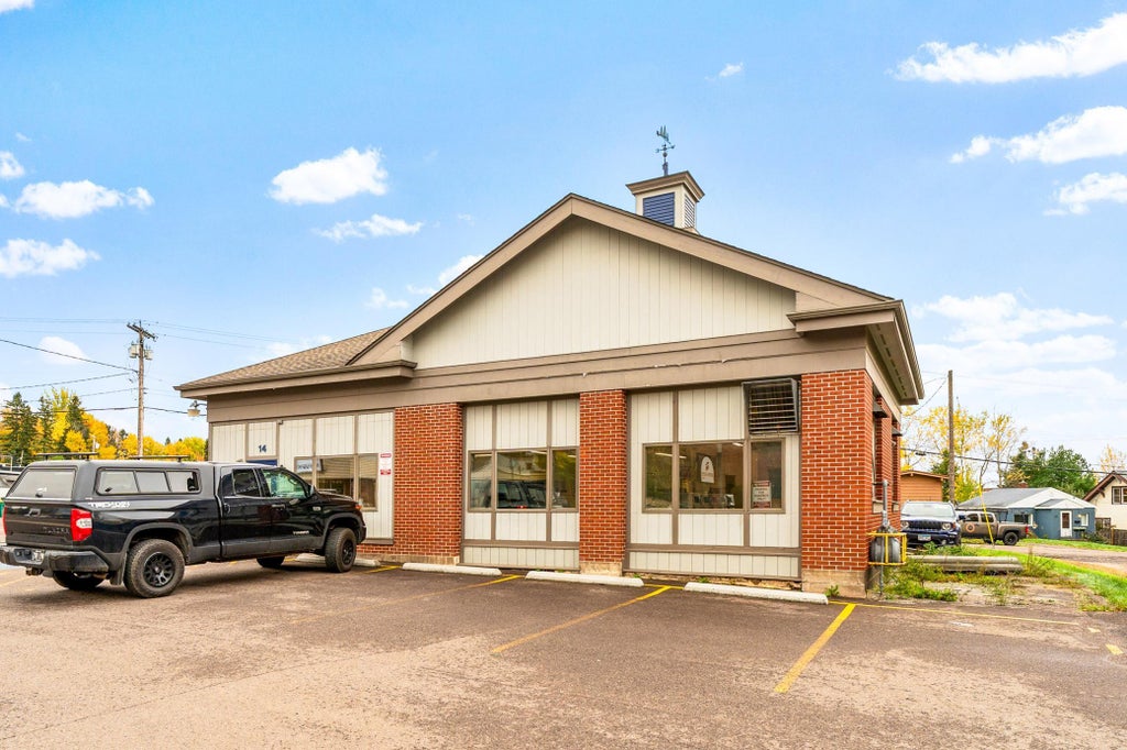 Photo of 14 E Calvary Road, Duluth, MN 55803 (MLS # 7160084)