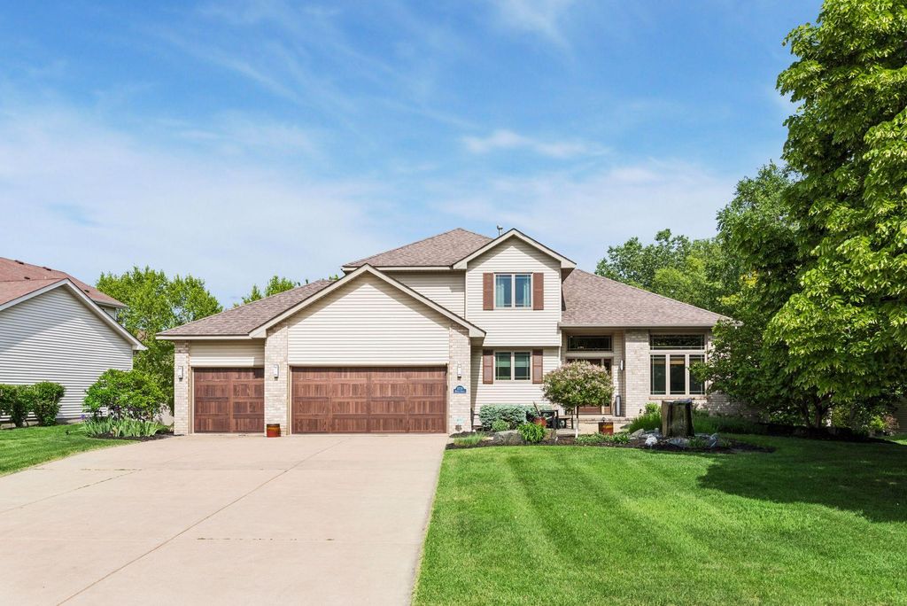 Photo of 3779 Westin Avenue, Woodbury, MN 55125 (MLS # 7081136)