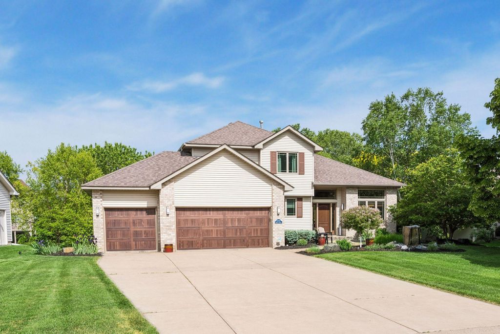 Photo of 3779 Westin Avenue, Woodbury, MN 55125 (MLS # 7081136)