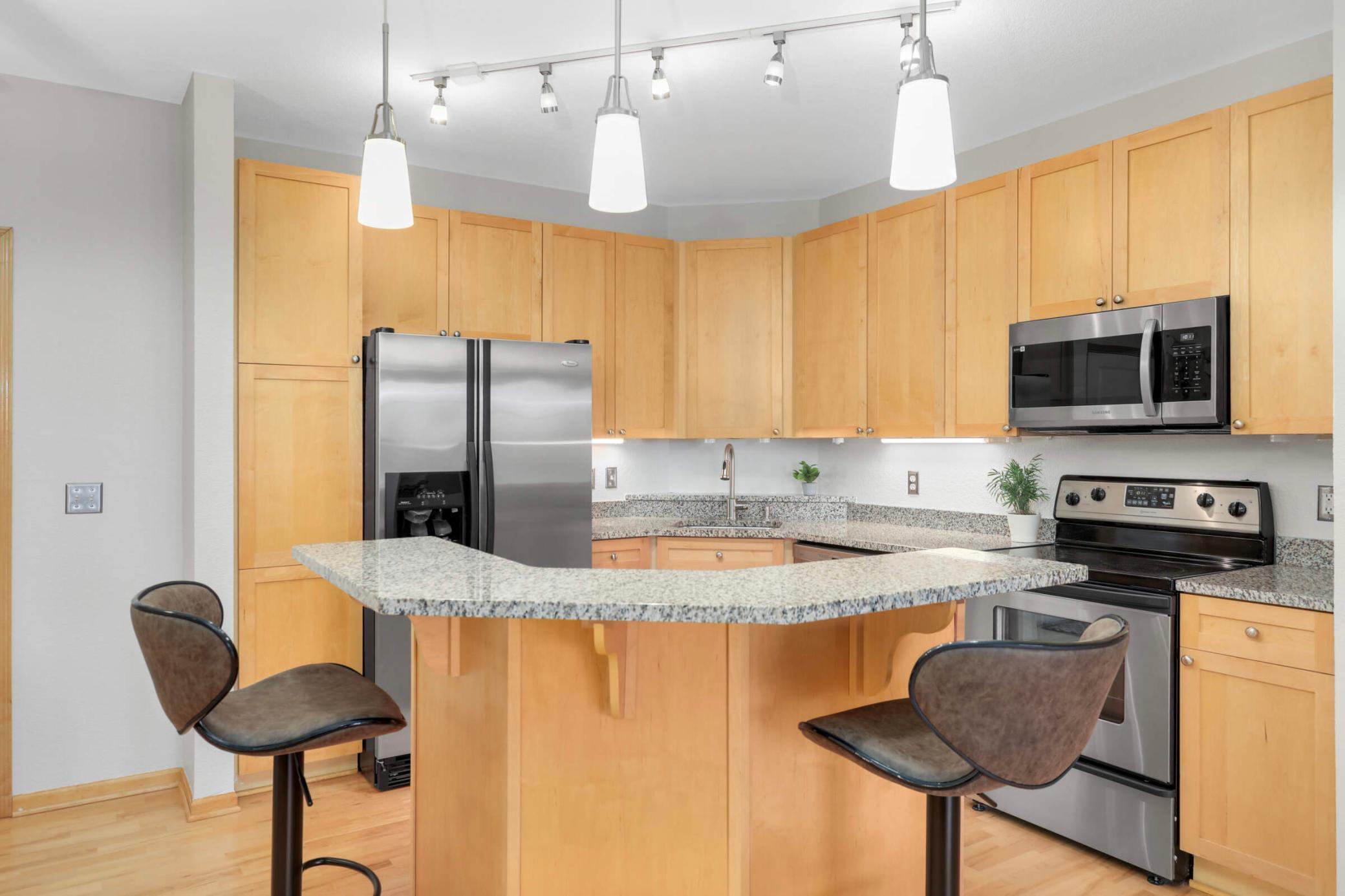 1800 Graham Avenue 334