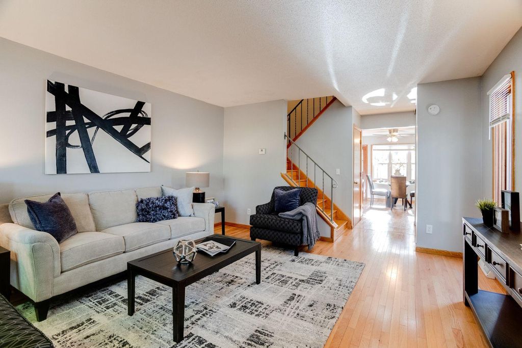 Photo of 821 Weeks Avenue SE, Minneapolis, MN 55414 (MLS # 7063972)