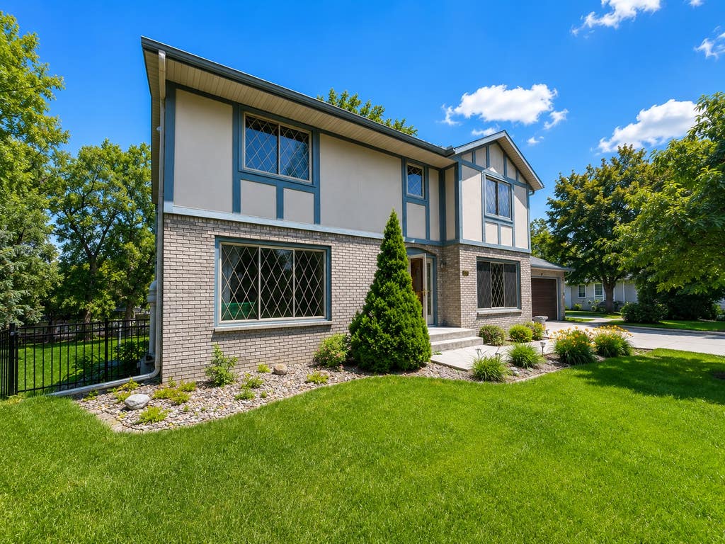 Photo of 3851 Newport Lane NW, Rochester, MN 55901 (MLS # 7099872)