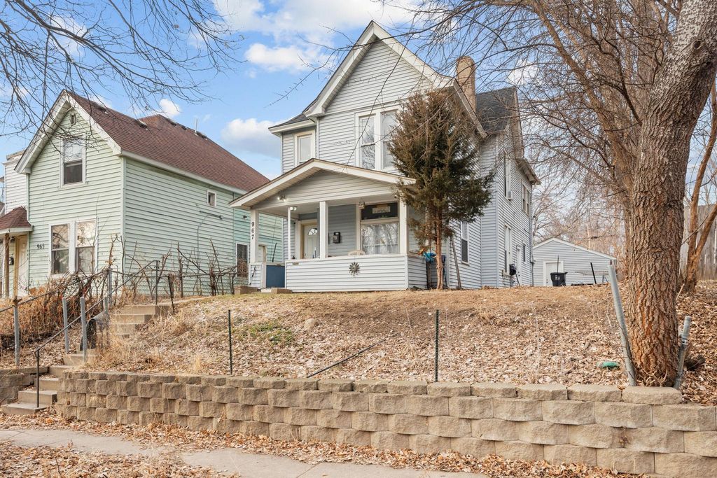Photo of 967 Euclid Street, Saint Paul, MN 55106 (MLS # 7032296)