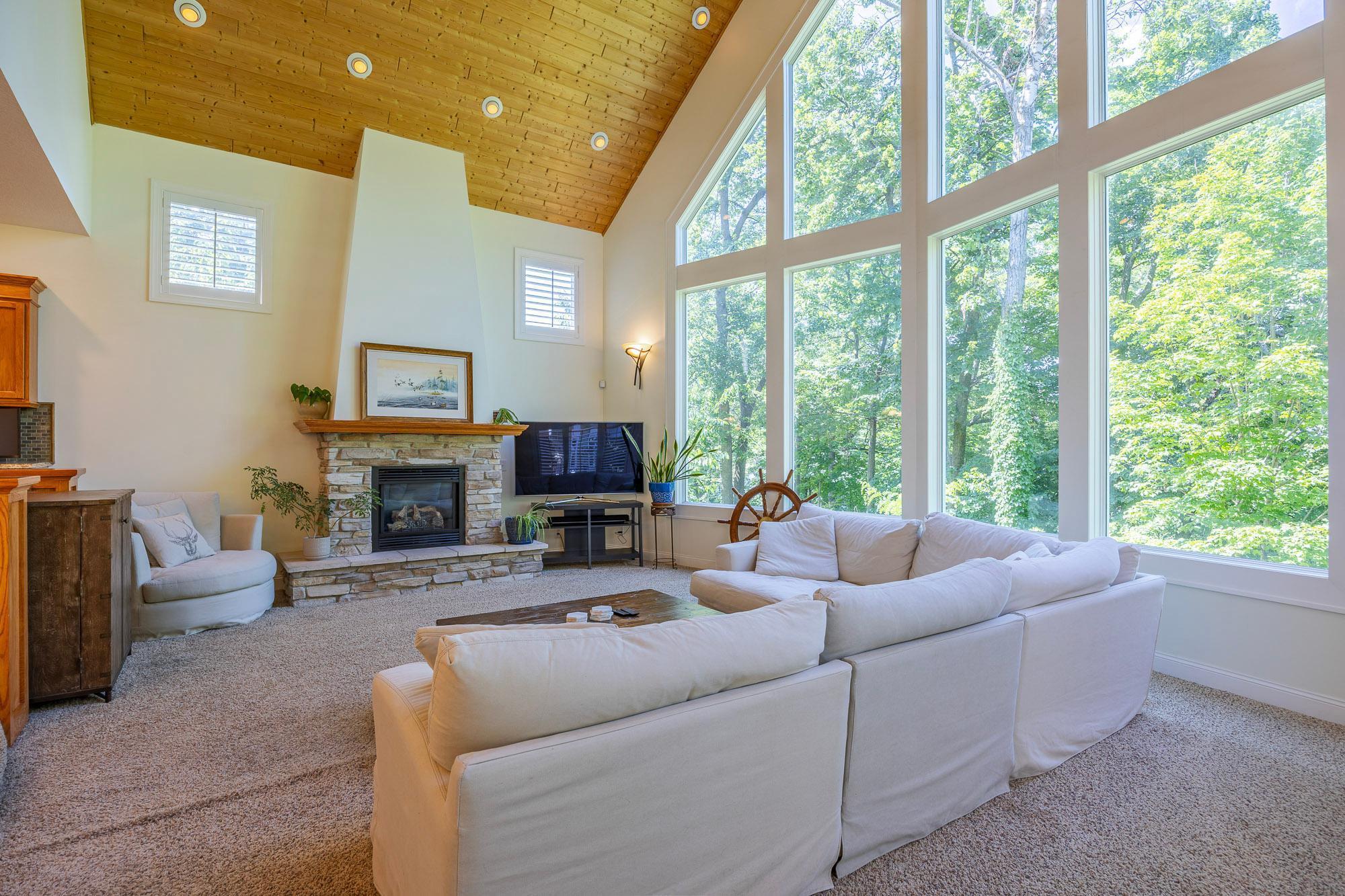 5108 Drummond Road