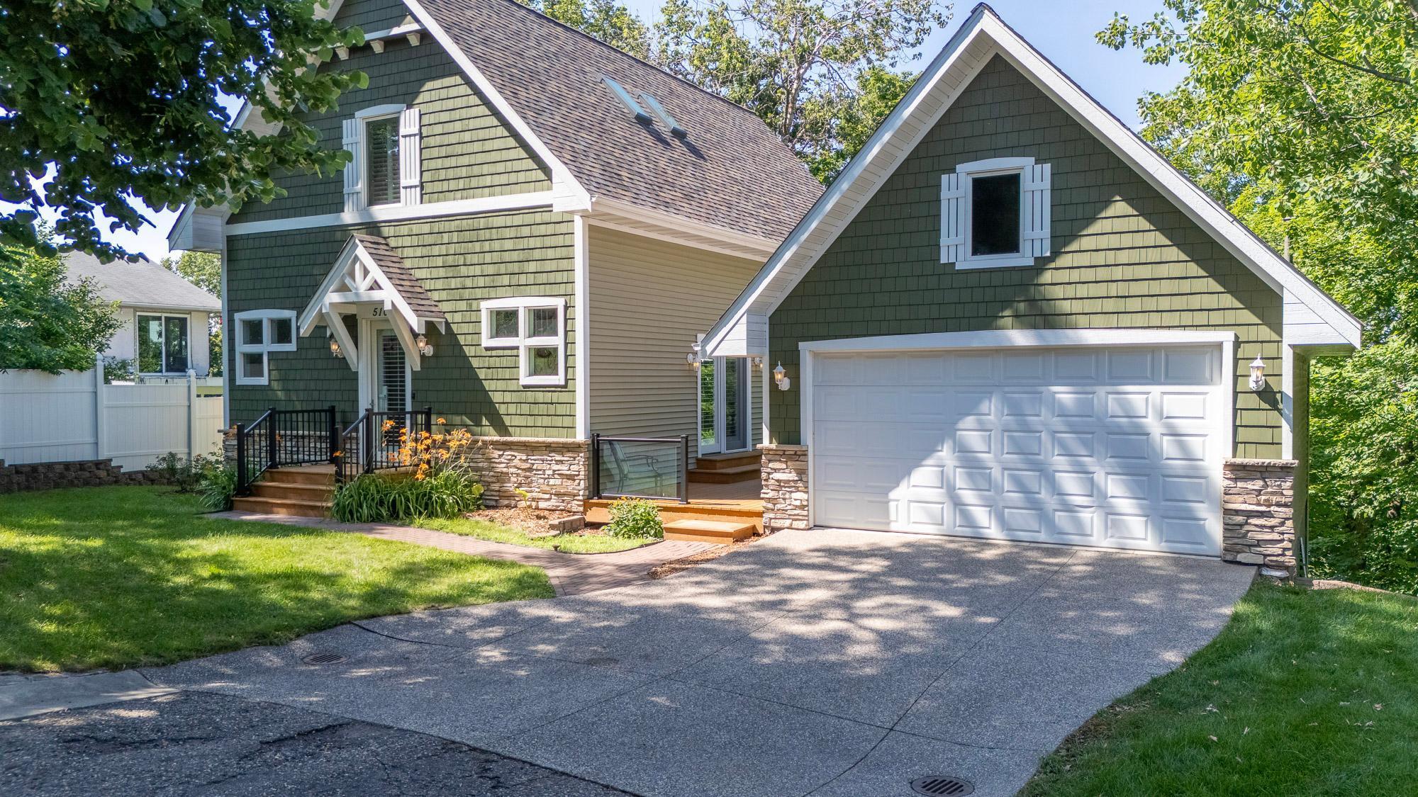 5108 Drummond Road
