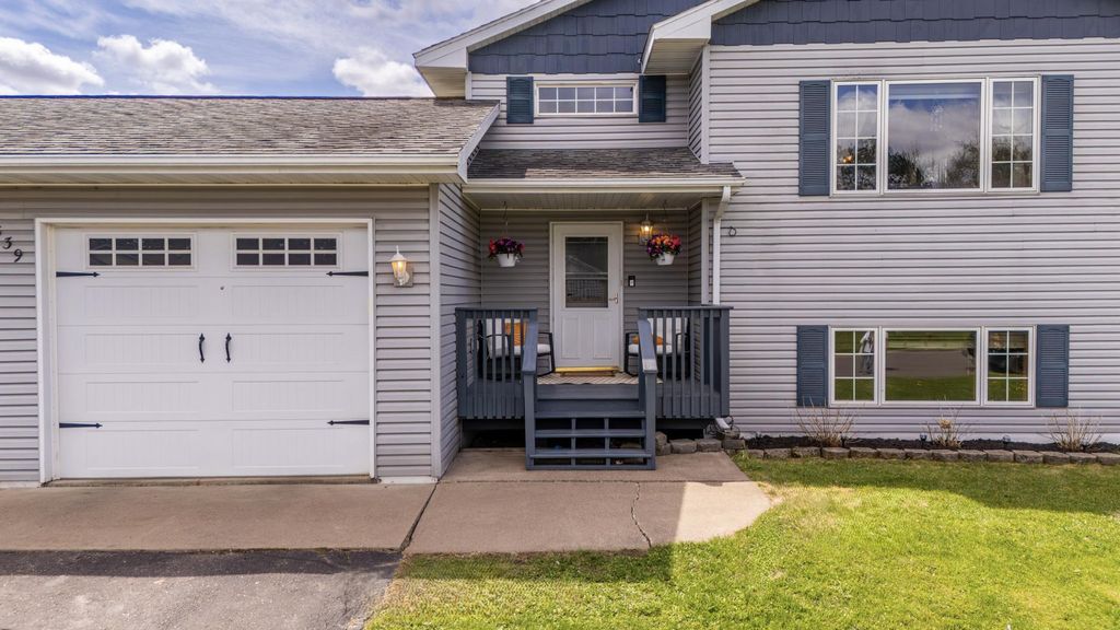 Photo of 339 11th Street NE, Milaca, MN 56353 (MLS # 7071079)