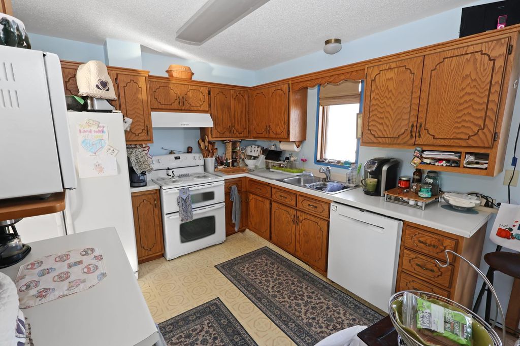 Photo of 66 6 1/2 Street NW, Elk River, MN 55330 (MLS # 7028996)