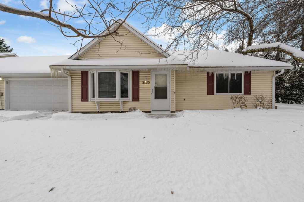 Photo of 3650 Gershwin Lane N, Oakdale, MN 55128 (MLS # 7001977)