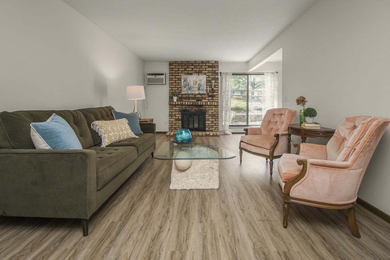 4648 Cedar Lake Road S 3