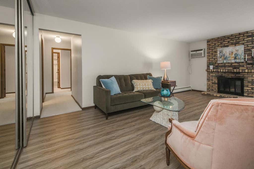 Photo of 4648 Cedar Lake Road S #3, Saint Louis Park, MN 55416 (MLS # 7109583)