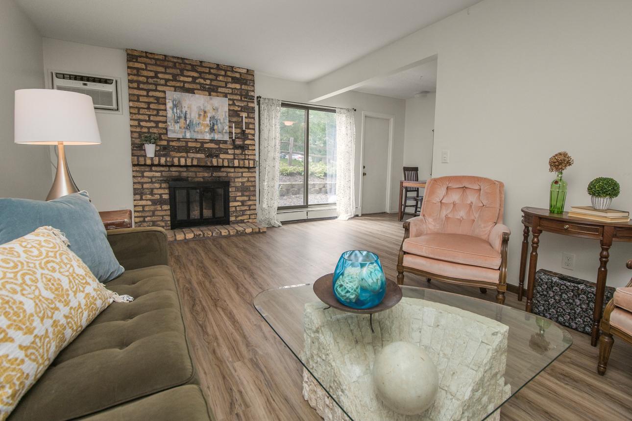 4648 Cedar Lake Road S 3