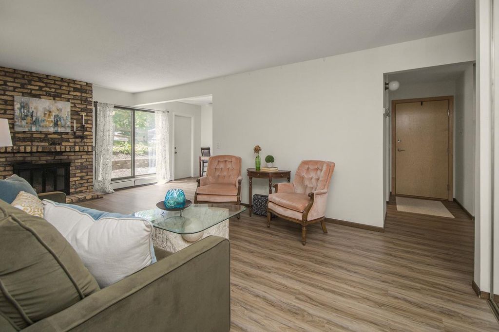 Photo of 4648 Cedar Lake Road S #3, Saint Louis Park, MN 55416 (MLS # 7109583)