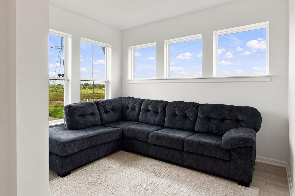 1407 Summerland Way