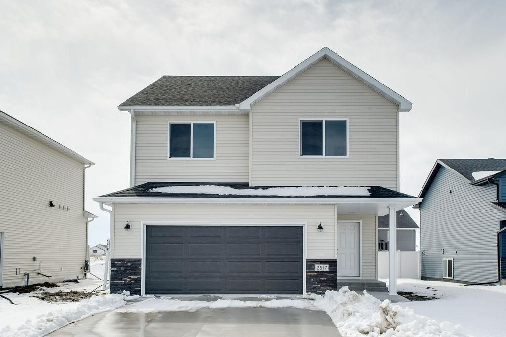 Photo of 2517 36th Avenue S, Moorhead, MN 56560 (MLS # 7049874)