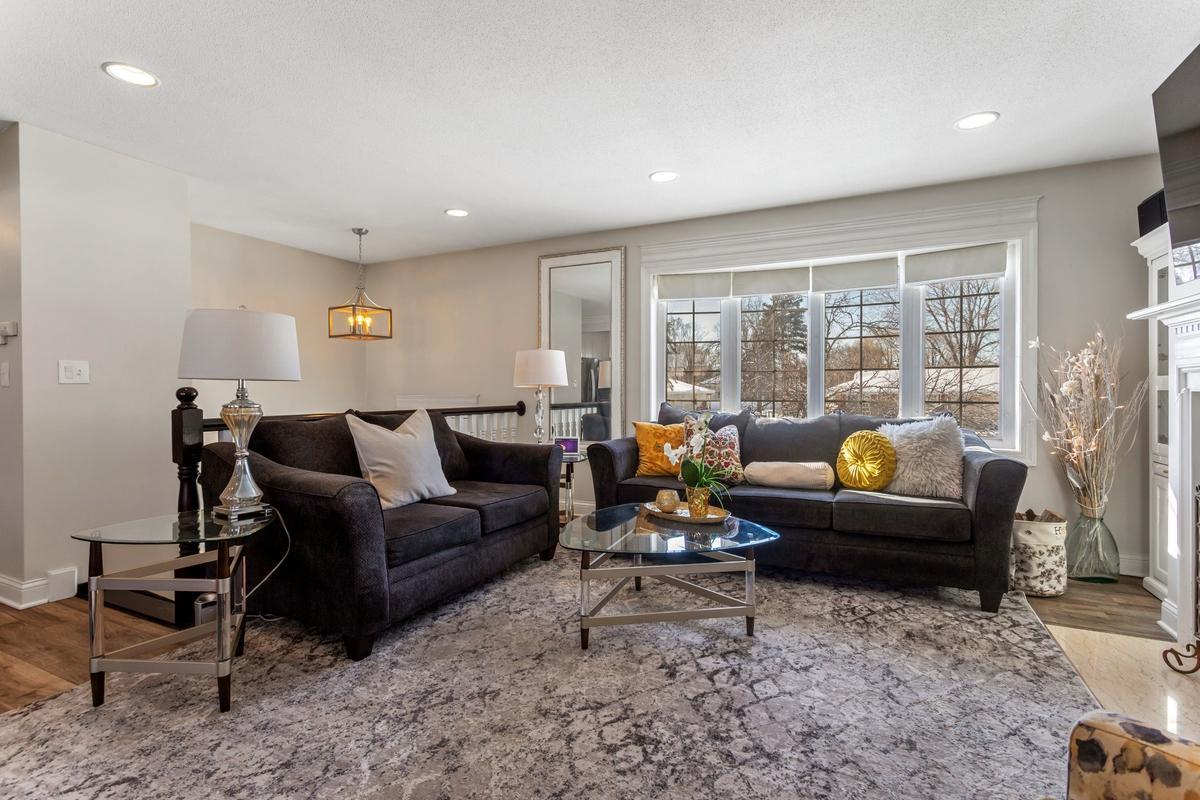 2012 E 86 1/2 Street