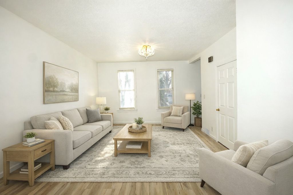 Photo of 601 Sims Avenue, Saint Paul, MN 55130 (MLS # 7028589)