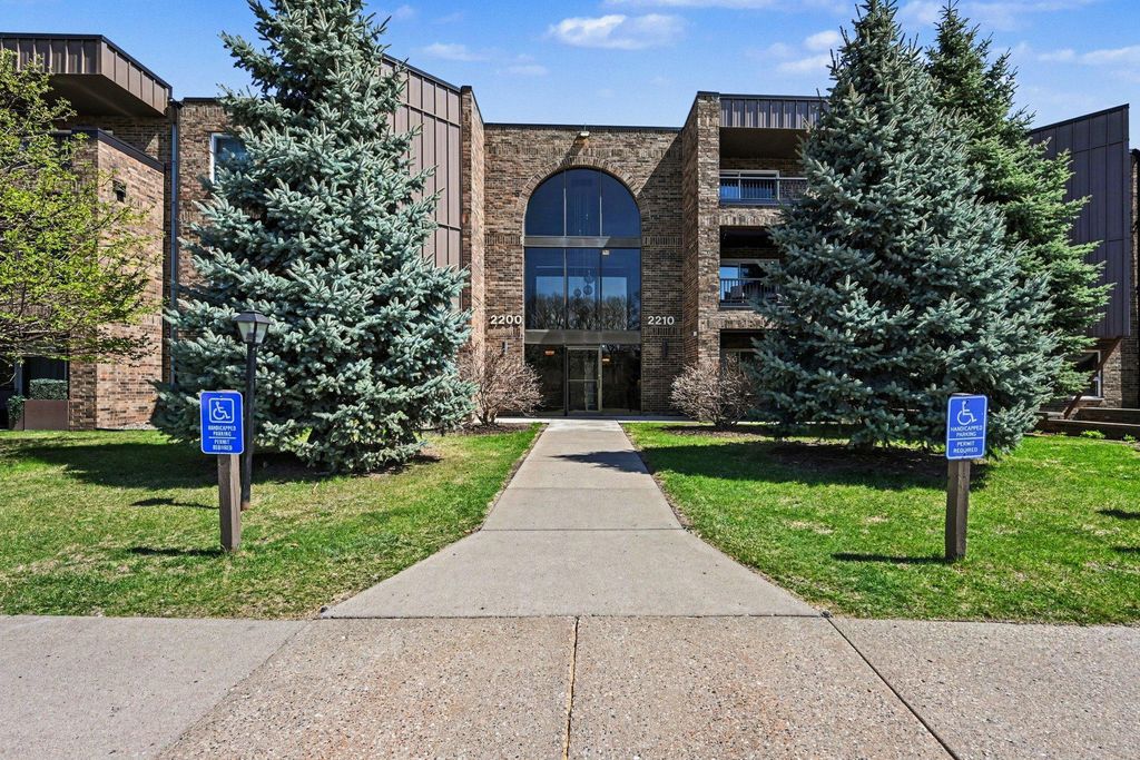Photo of 2200 Midland Grove Road #310, Roseville, MN 55113 (MLS # 7049898)