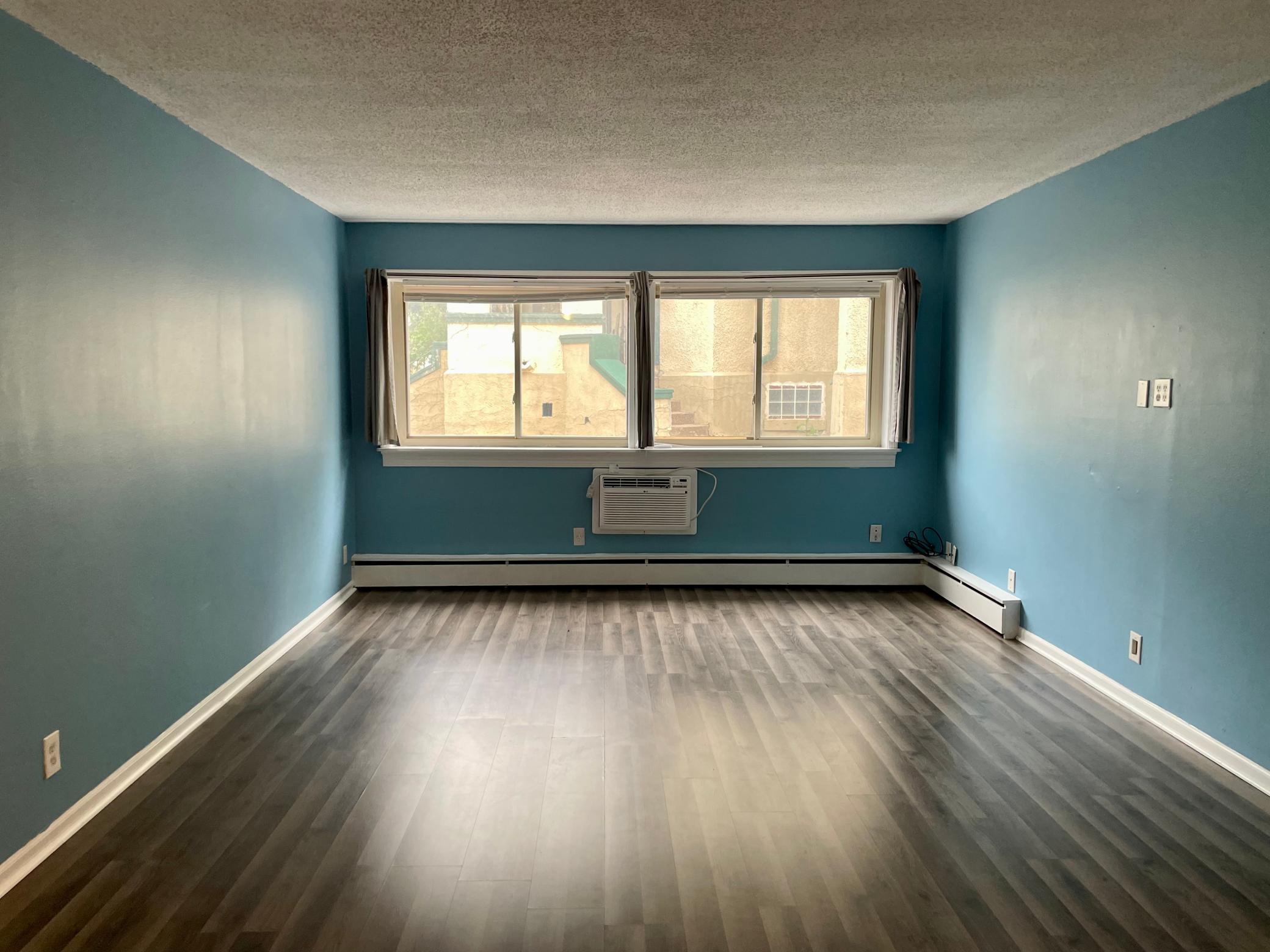 1800 Lasalle Avenue 104