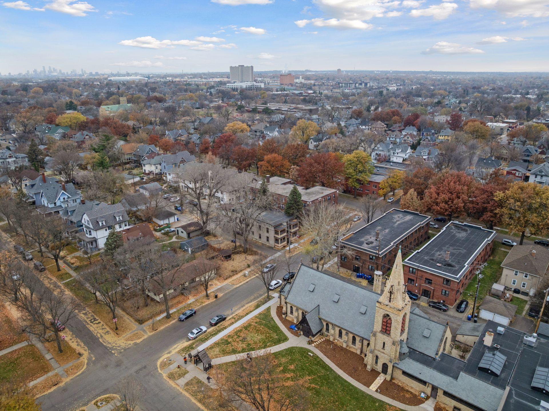 69 Milton Street N 1