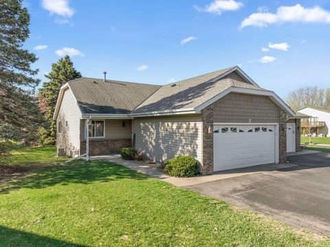 3 Oak Leaf Lane Circle Pines MN 55014