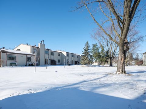 1604 Meadow Circle SE Rochester MN 55904