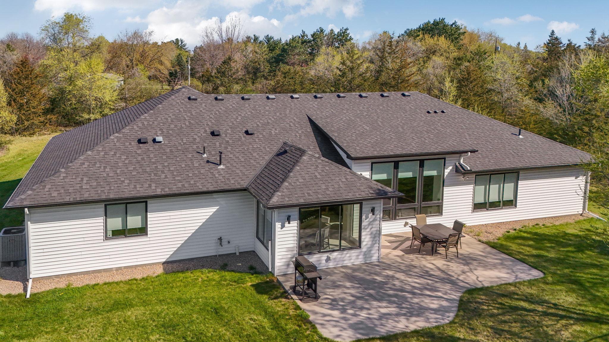 4777 Pine Point Road