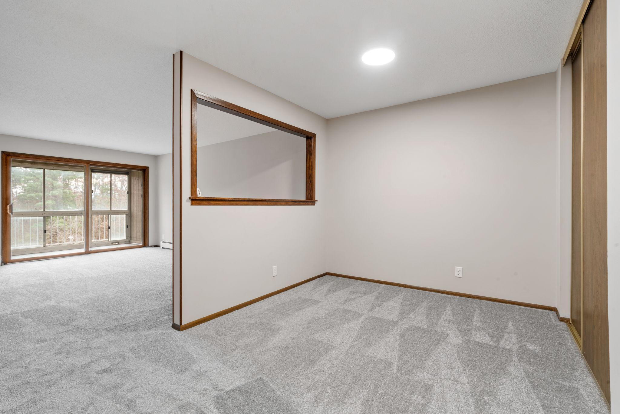 135 Viking Drive E 321