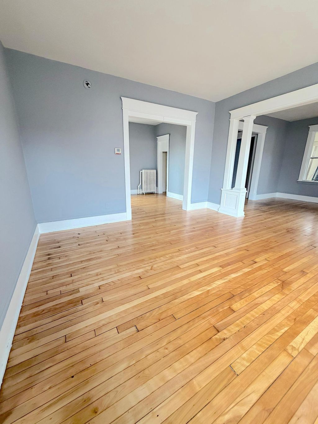 Photo of 651 Ivy Avenue E, Saint Paul, MN 55106 (MLS # 7054513)