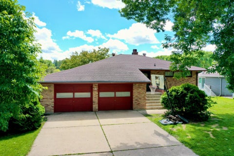 Photo of 108 31st Street NW, Willmar, MN 56201 (MLS # 7097407)
