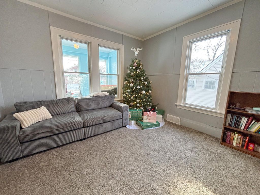 Photo of 424 W Birch Avenue, Fergus Falls, MN 56537 (MLS # 7005364)