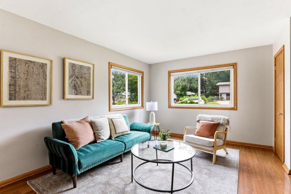 6218 FRANCE AVE S, EDINA, MN 55410 - Image f6e1a6d7ee68f9ffe6fdc8f358a72b11/3400366536