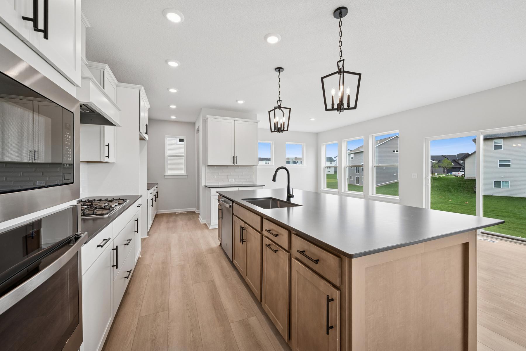 10577 Minnesota Lane N