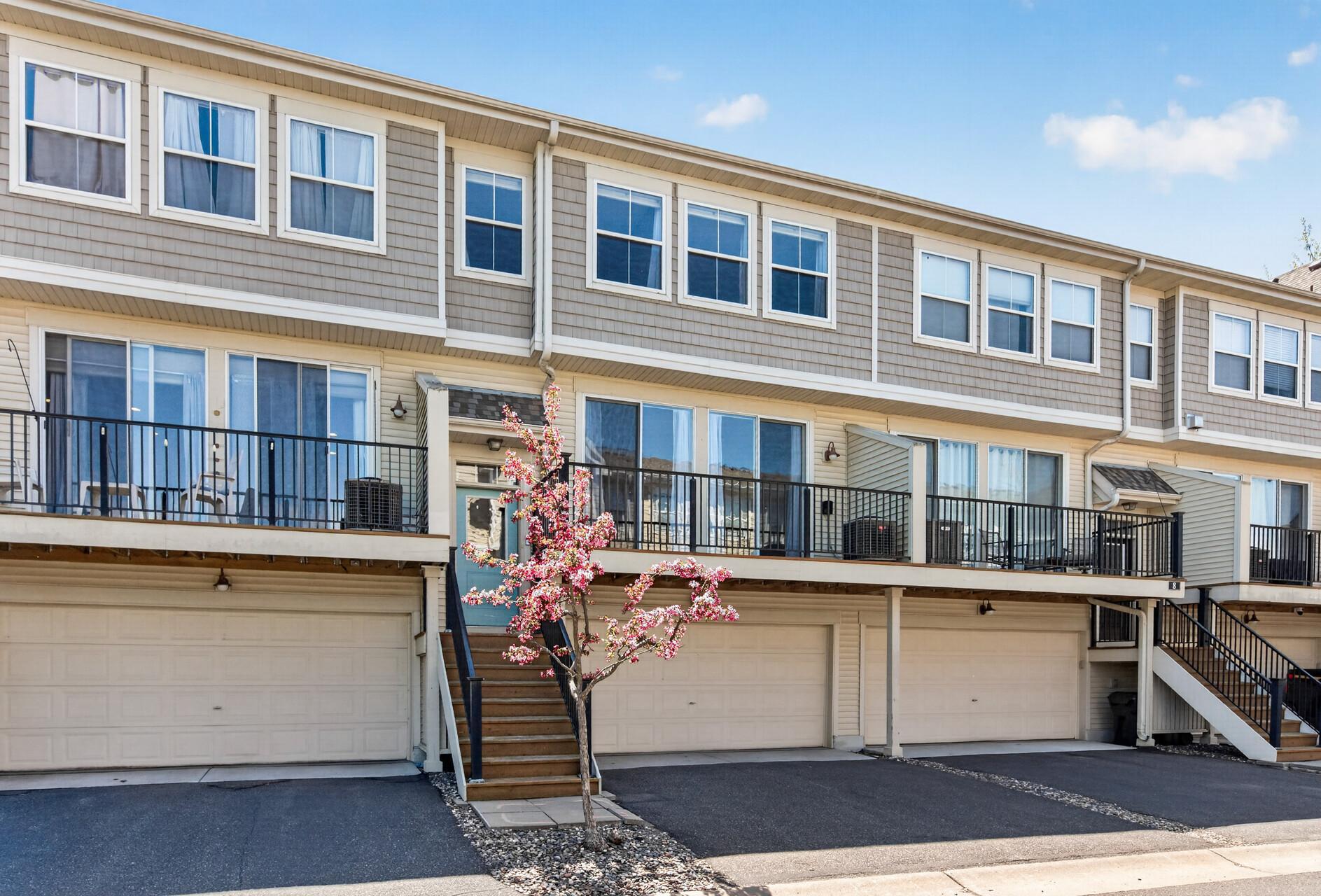 4735 Victor Path 6