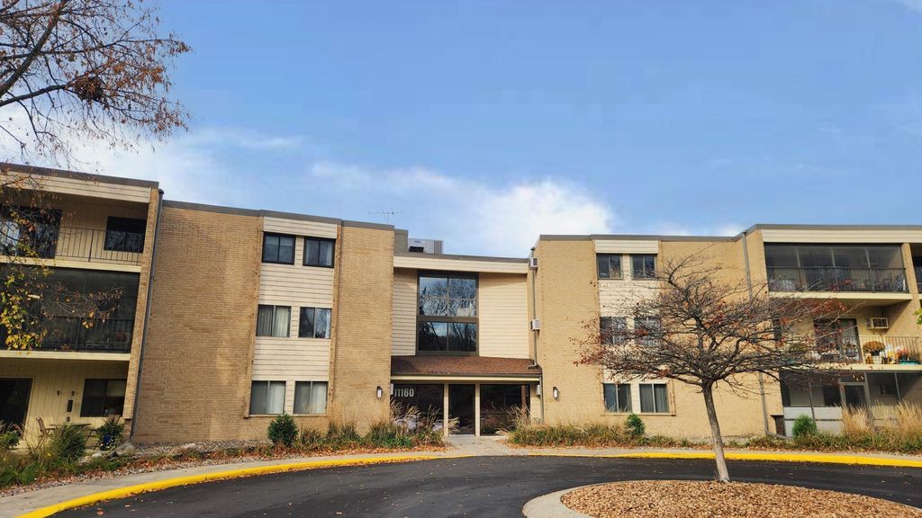 Photo of 11160 Anderson Lakes Parkway #313, Eden Prairie, MN 55344 (MLS # 6626150)