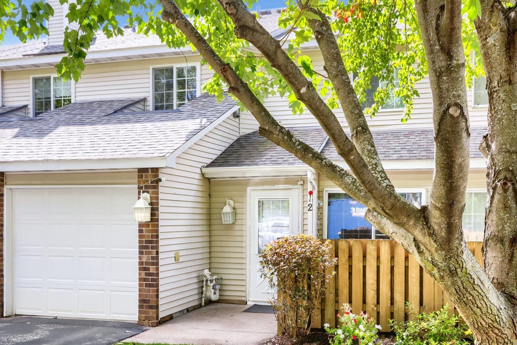 Photo of 7026 19th Street N #12, Oakdale, MN 55128 (MLS # 7144142)