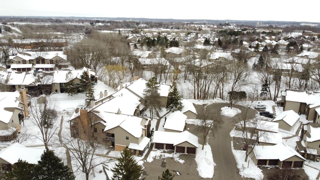 Photo of 11039 Oregon Circle #60, Bloomington, MN 55438 (MLS # 7041370)