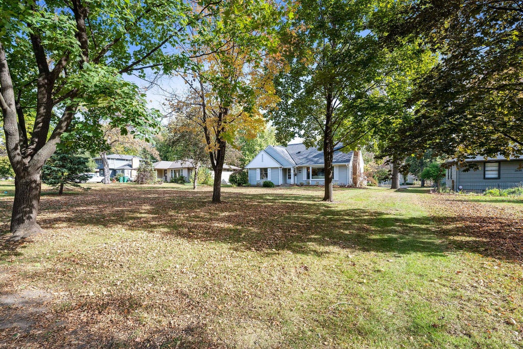 Photo of 2631 Burd Place, Saint Louis Park, MN 55426 (MLS # 7154887)