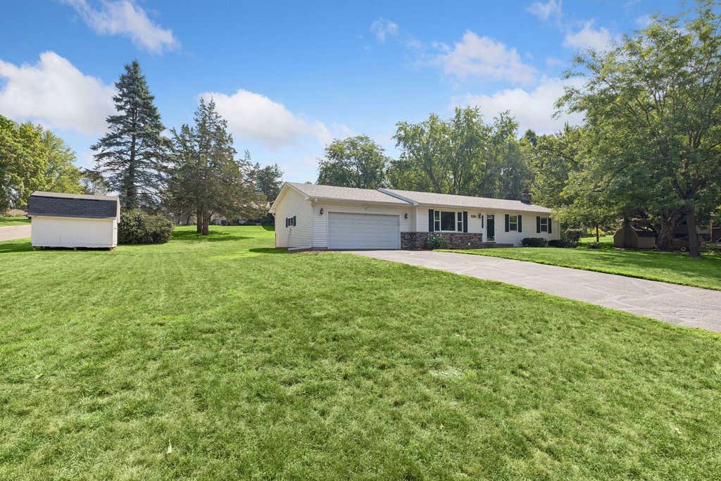 Photo of 235 Quality Avenue N, Lakeland, MN 55043 (MLS # 7121320)