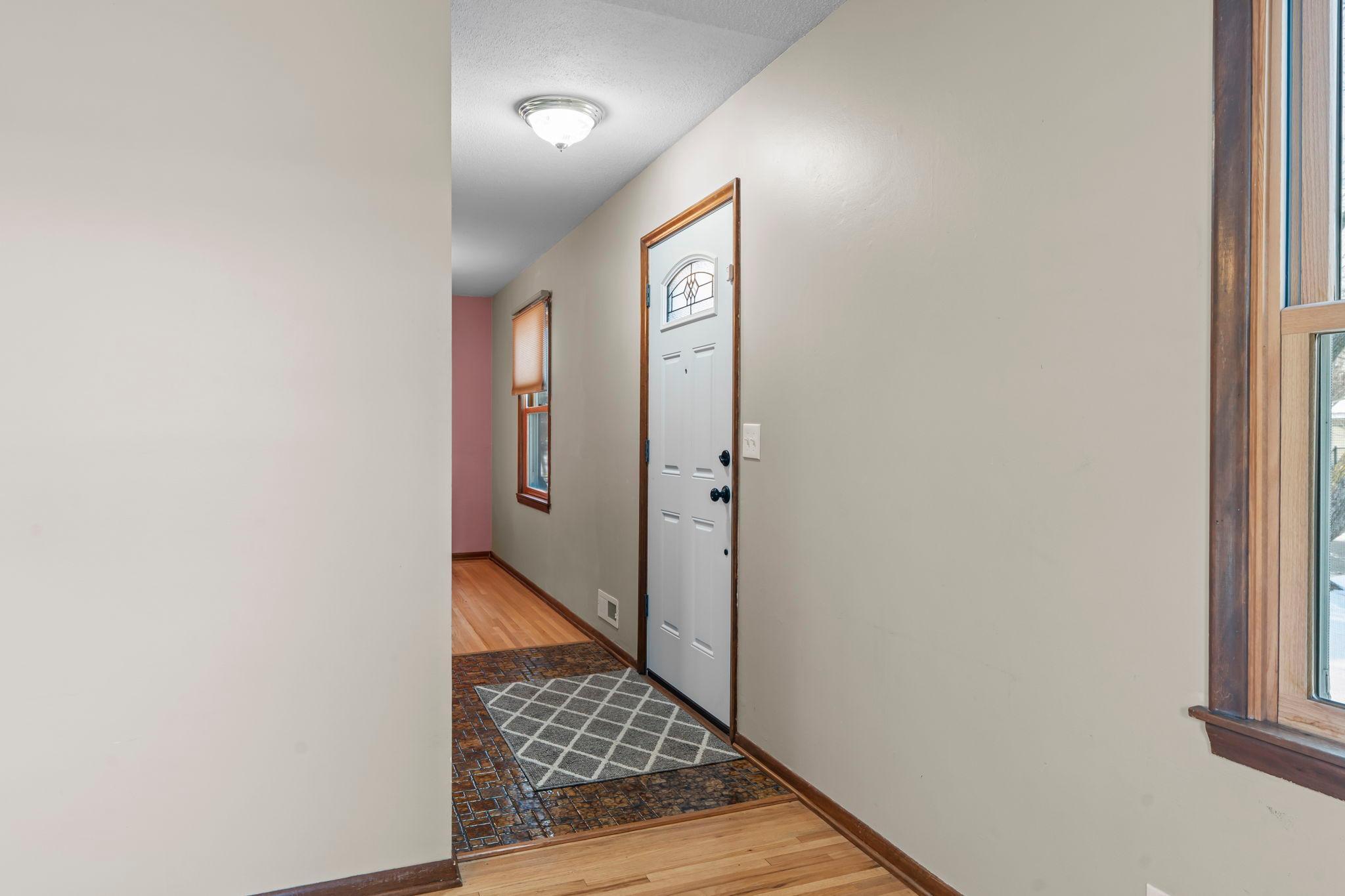 10771 Terrace Road NE