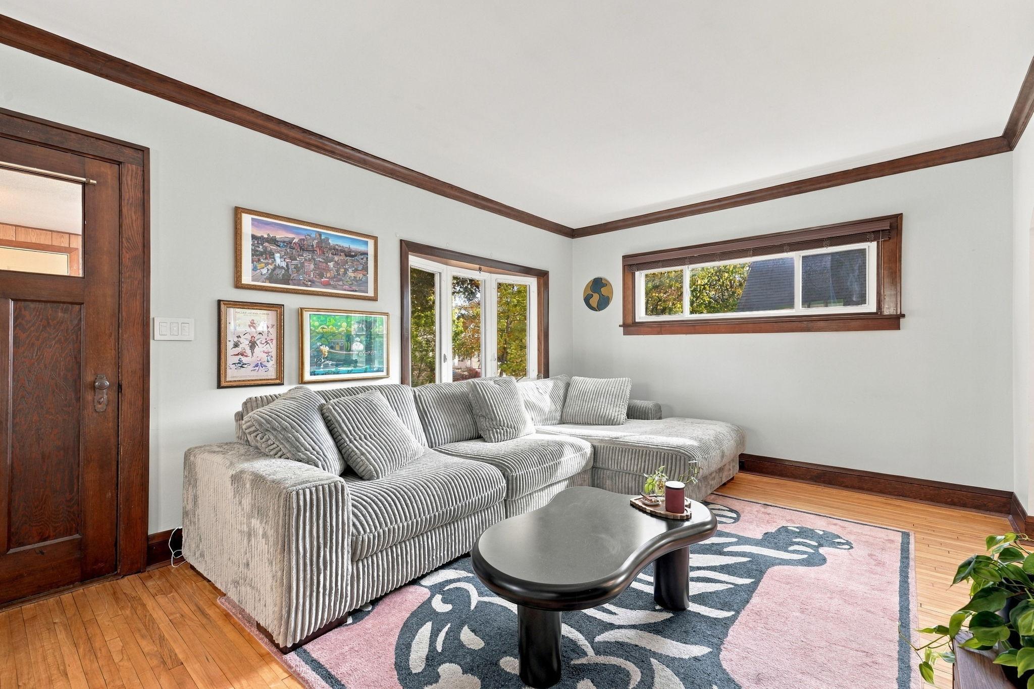 3242 Ulysses Street NE
